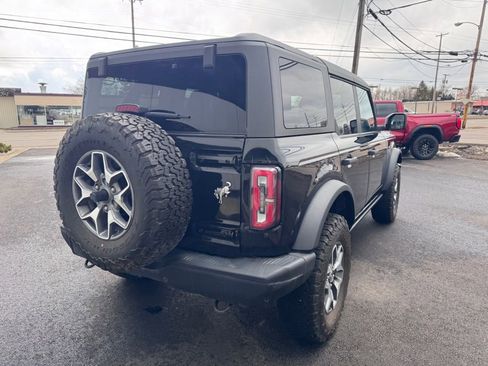 Used 2024 Ford Bronco Badlands image 5