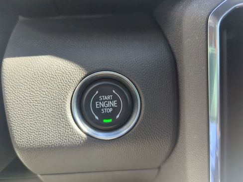 New 2026 GMC Acadia Elevation w/ Super Cruise Package image 38