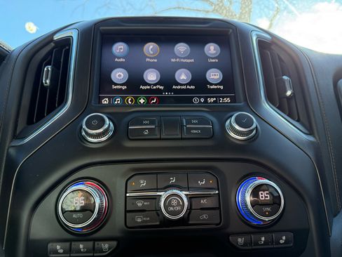 Used 2021 GMC Sierra 1500 AT4 image 13