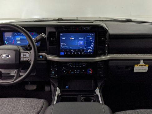 Used 2024 Ford F250 XLT w/ XLT Premium Package AWD/4WD image 29