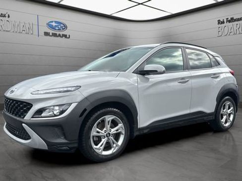 Used 2023 Hyundai Kona SEL image 10