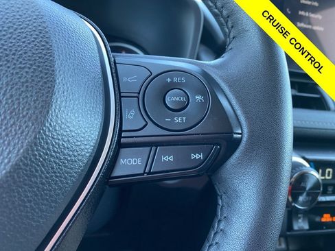 Used 2025 Toyota RAV4 XLE w/ Weather Package FWD image 13