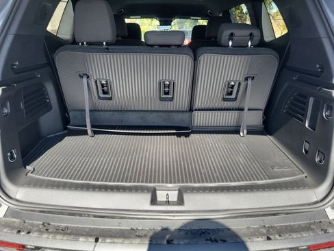 New 2026 GMC Acadia Elevation w/ LPO, Floor Liner Package image 23