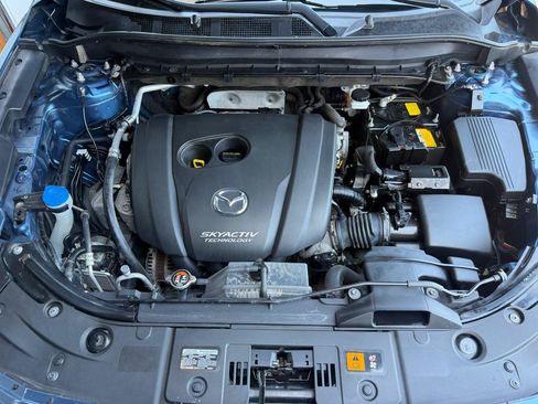 Used 2019 MAZDA CX-5 Touring AWD/4WD image 17
