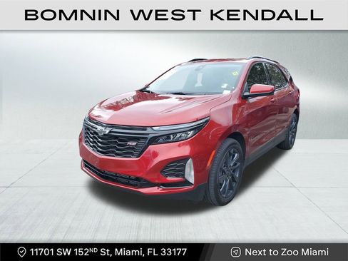 Used 2024 Chevrolet Equinox RS image 3