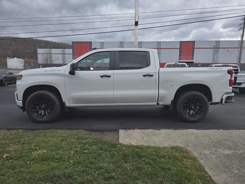 Used 2022 Chevrolet Silverado 1500 Custom image 7