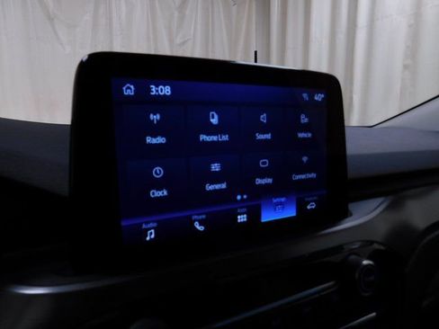 Used 2025 Ford Escape Active image 29