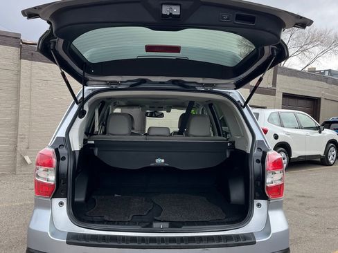 Used 2015 Subaru Forester 2.5i Limited image 22