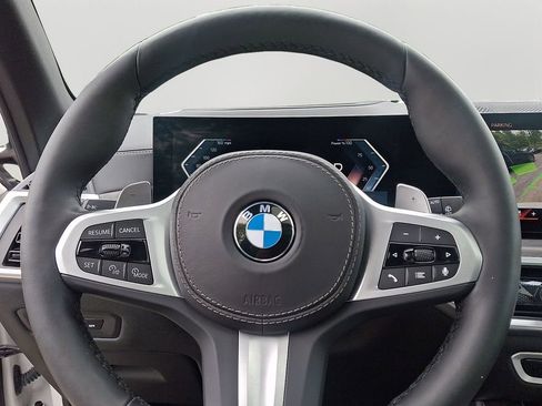 Used 2025 BMW X5 xDrive40i AWD/4WD image 21
