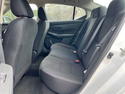 Used 2025 Nissan Sentra S image 20