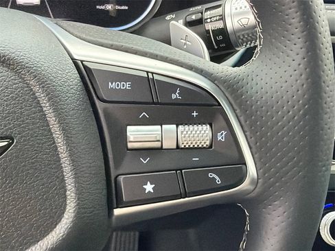 New 2026 Genesis G70 2.5T Prestige image 25