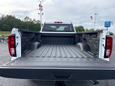 New 2026 GMC Sierra 2500 Pro AWD/4WD image 5