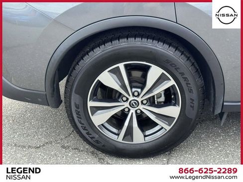 Used 2023 Nissan Murano SV image 8