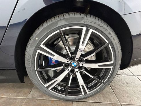 Used 2026 BMW 550e xDrive image 37