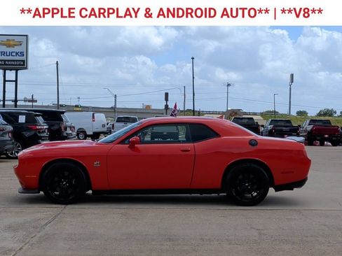 Used 2021 Dodge Challenger R/T Scat Pack RWD image 5