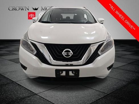 Used 2018 Nissan Murano SV w/ Premium Package AWD/4WD image 2