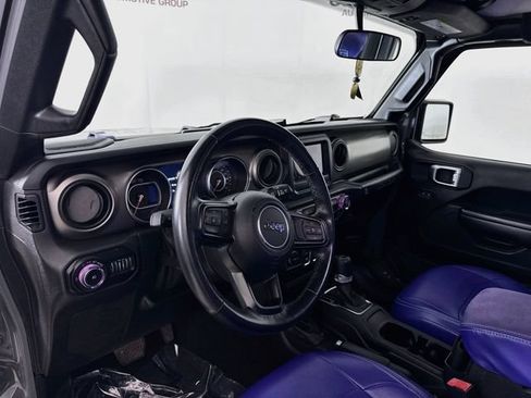 Used 2020 Jeep Wrangler Sport AWD/4WD image 9