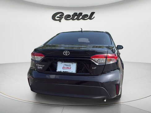 Used 2024 Toyota Corolla LE FWD image 5