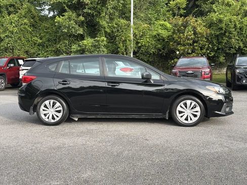 Used 2022 Subaru Impreza 2.0i AWD/4WD image 2