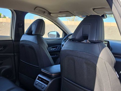 Used 2024 Nissan Ariya ENGAGE image 16