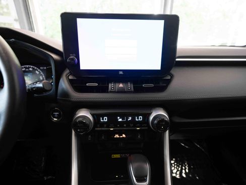 Certified 2023 Toyota RAV4 XLE Premium AWD/4WD image 18