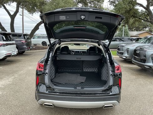 Certified 2025 INFINITI QX50 Pure image 27