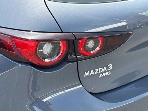 Certified 2023 MAZDA MAZDA3 Hatchback w/Premium Plus Pkg AWD/4WD image 10