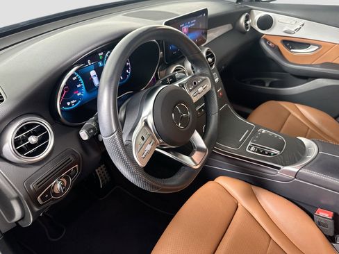 Used 2022 Mercedes-Benz GLC 300 GLC 300 image 9