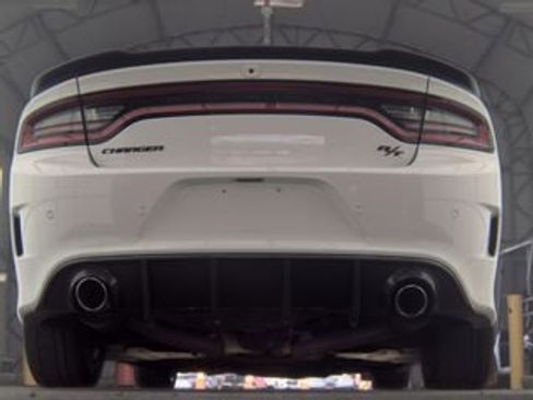 Used 2022 Dodge Charger R/T w/ Blacktop Package RWD image 6