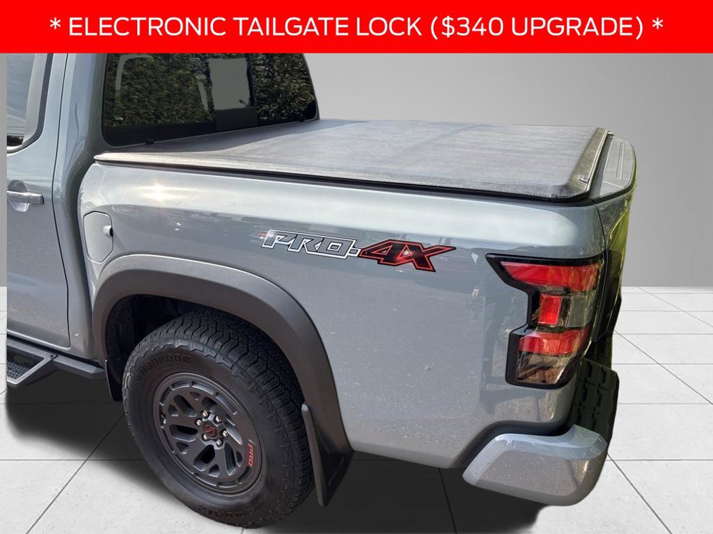 Used 2025 Nissan Frontier PRO-4X w/ Pro Convenience Package AWD/4WD image 8