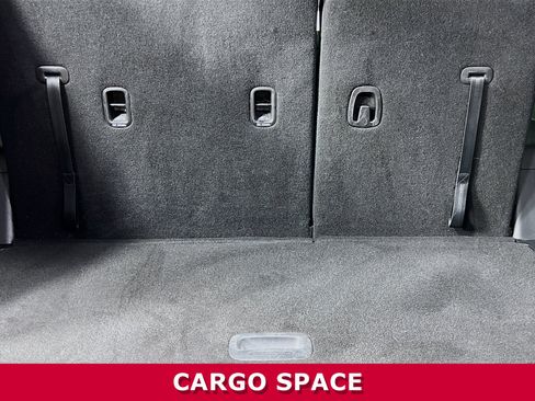 Used 2022 Kia Telluride LX image 26