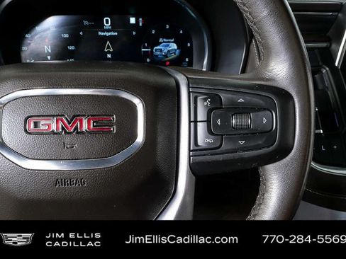 Used 2023 GMC Yukon SLT RWD image 11