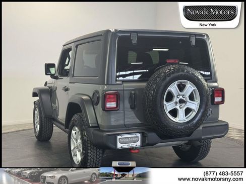 Used 2021 Jeep Wrangler Sport AWD/4WD image 8