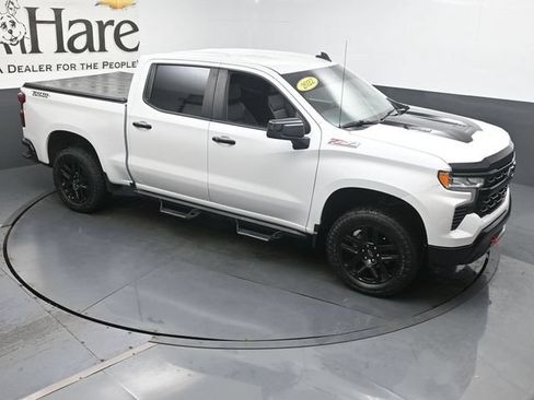 Used 2022 Chevrolet Silverado 1500 LT Trail Boss w/ Convenience Package II AWD/4WD image 48