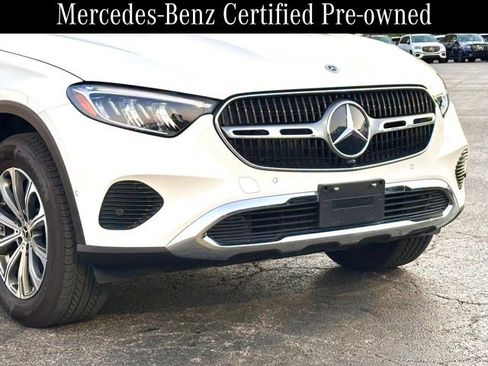 Used 2024 Mercedes-Benz GLC 300 4MATIC image 2