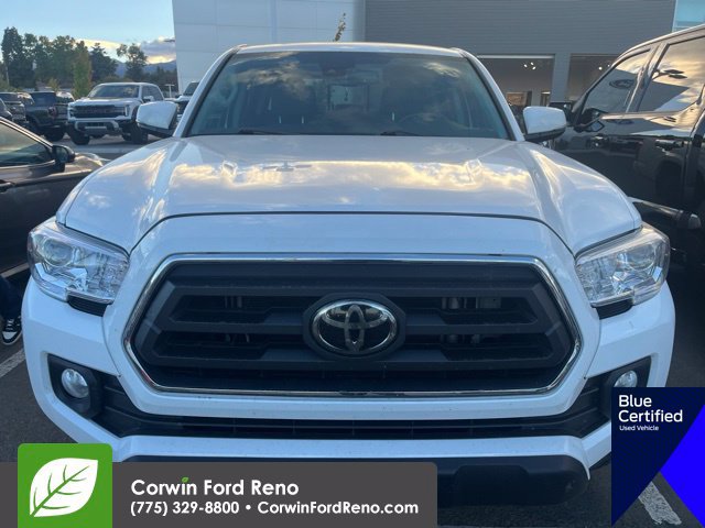 Used 2021 Toyota Tacoma SR5 AWD/4WD image 2
