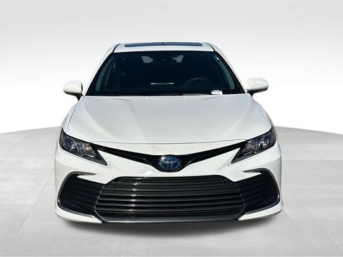 Used 2021 Toyota Camry LE w/ Audio Upgrade Package image 6