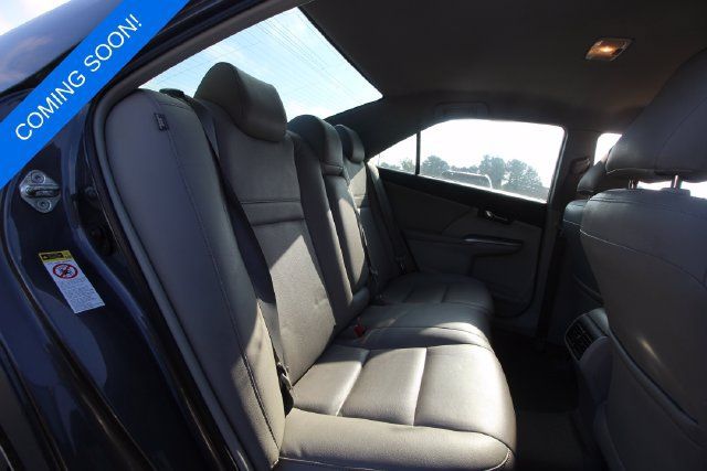 Used 2012 Toyota Camry XLE FWD image 4