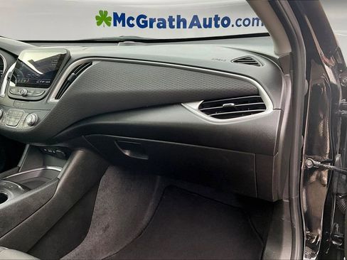 Used 2024 Chevrolet Malibu LT image 23