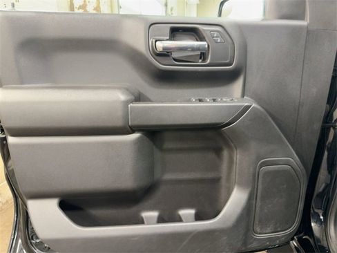 Used 2021 Chevrolet Silverado 1500 Custom image 14