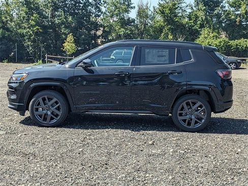 New 2025 Jeep Compass Limited w/ High Altitude Package image 5
