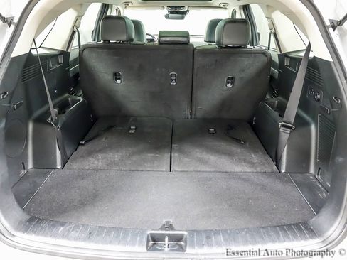 Used 2024 Kia Sorento S w/ Panoramic Sunroof Package image 24