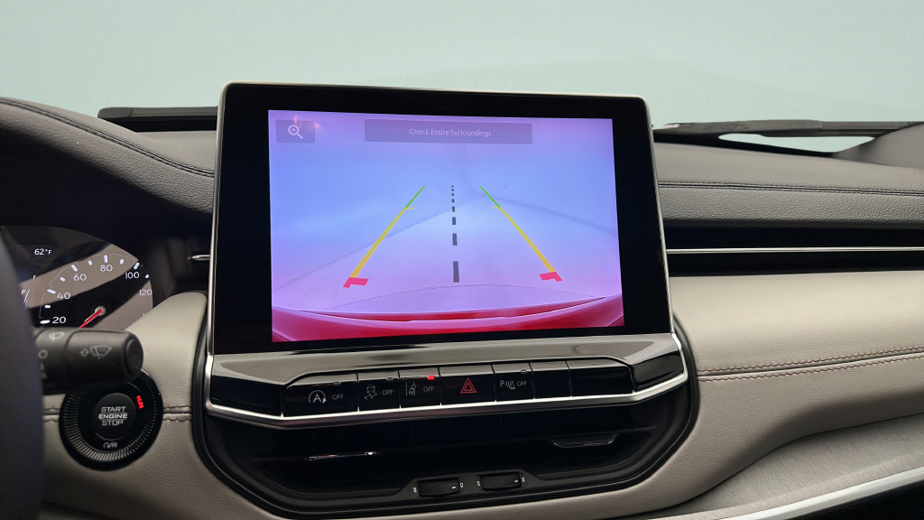 Used 2025 Jeep Compass Limited AWD/4WD image 17