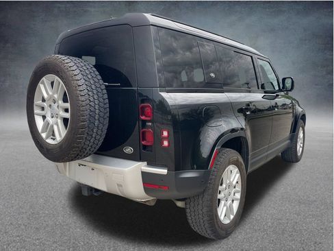 Used 2023 Land Rover Defender 110 S AWD/4WD image 11