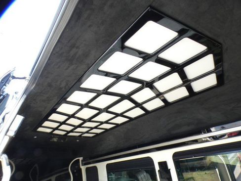 Used 2019 Mercedes-Benz Sprinter 170 image 29