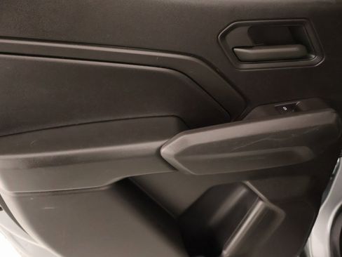 Used 2023 Chevrolet Colorado W/T image 15