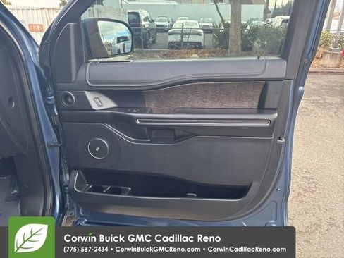 Used 2019 Ford Expedition Limited image 34