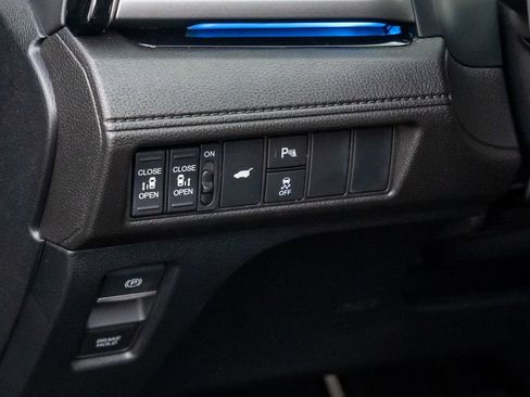 New 2026 Honda Odyssey Touring image 22