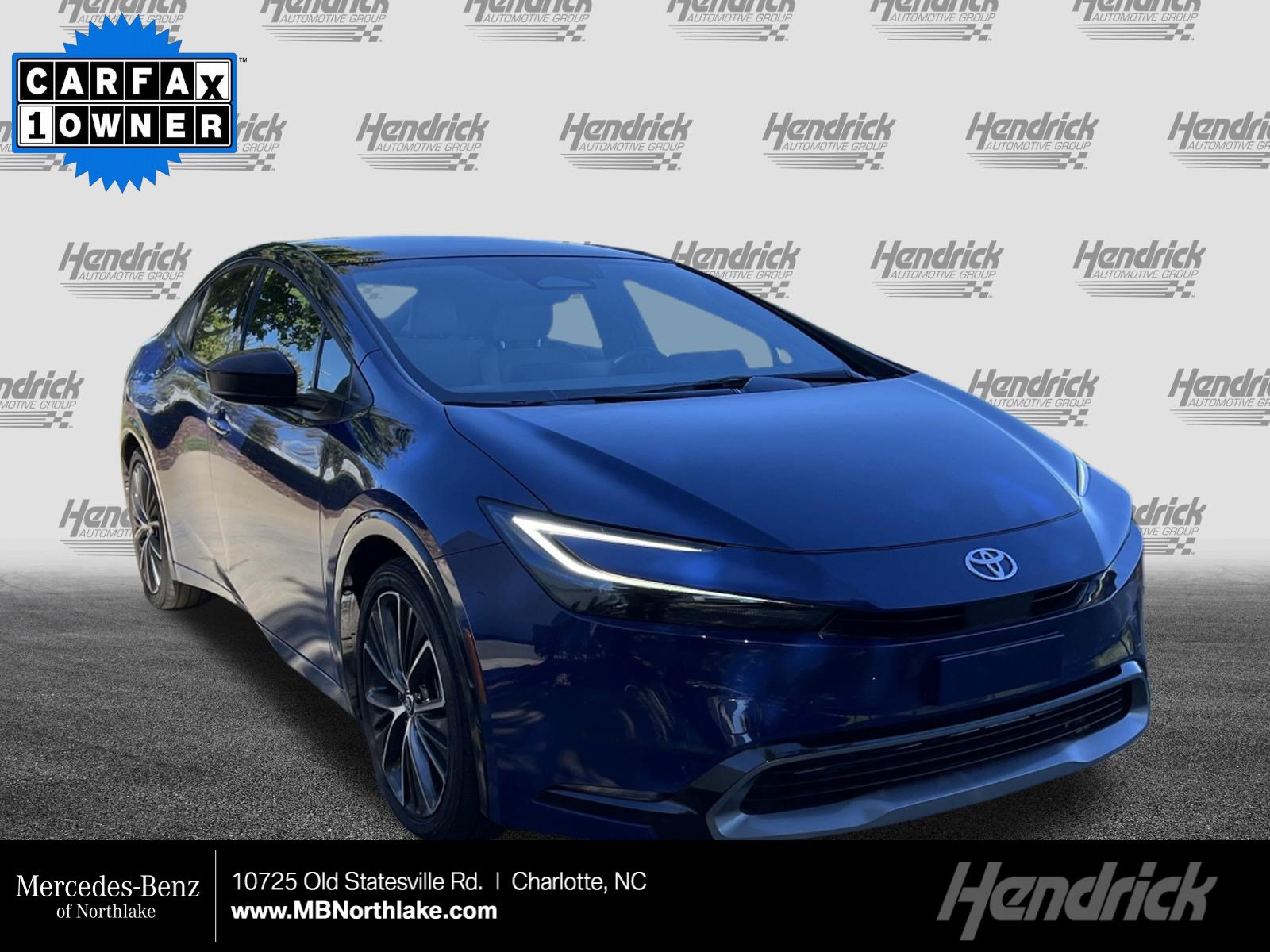 Used 2025 Toyota Prius XLE FWD image 1