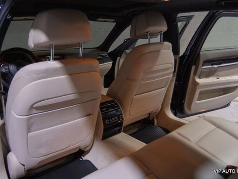 Used 2014 BMW 750Li xDrive image 20